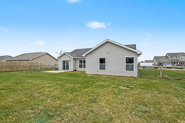 18340 Barrington Drive, New Paris, IN 46553