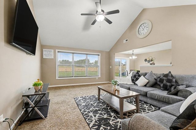 18340 Barrington Drive, New Paris, IN 46553