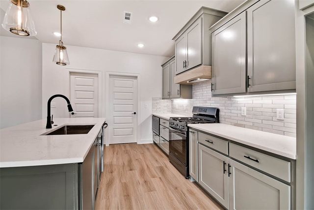 20 Orkney Drive, Bella Vista, AR 72715