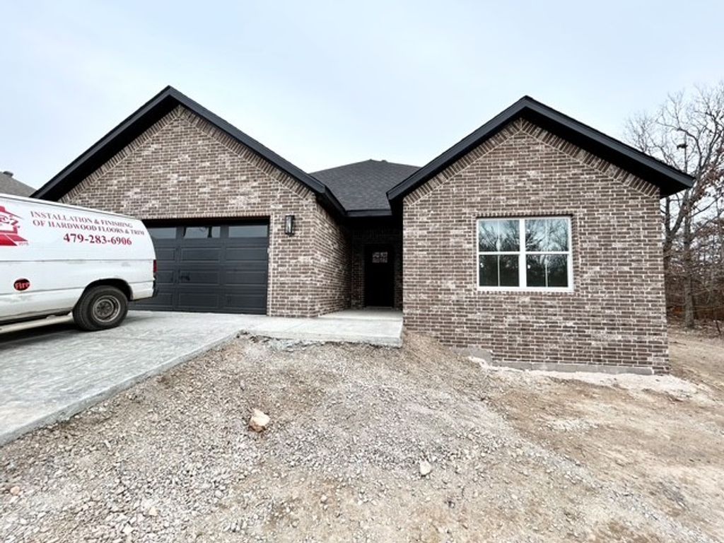 20 Orkney Drive, Bella Vista, AR 72715