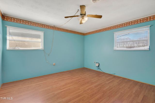 228 Sioux Road, Bristol, VA 24201