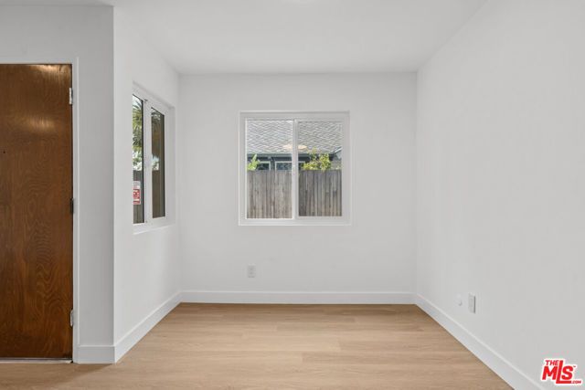 4442 Kingswell Avenue 1, Los Angeles, CA 90027