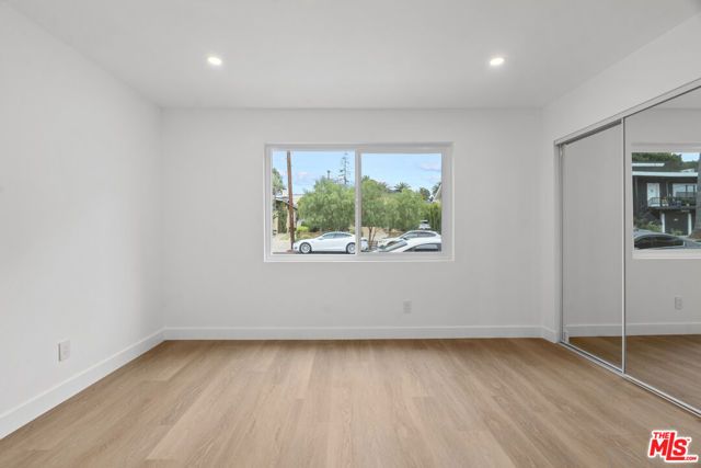 4442 Kingswell Avenue 1, Los Angeles, CA 90027