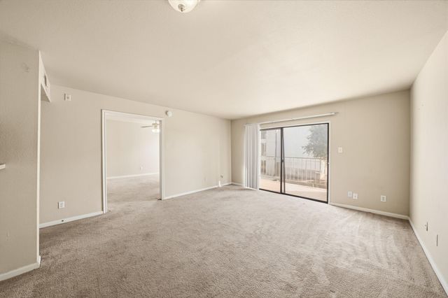 2824 S Bartell Drive 212, Houston, TX 77054