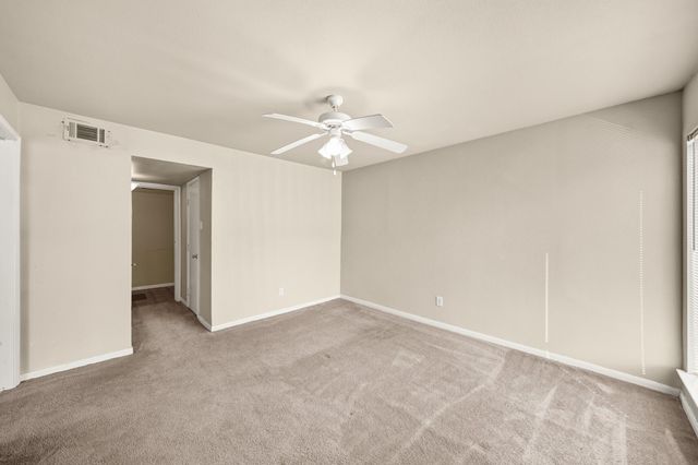 2824 S Bartell Drive 212, Houston, TX 77054