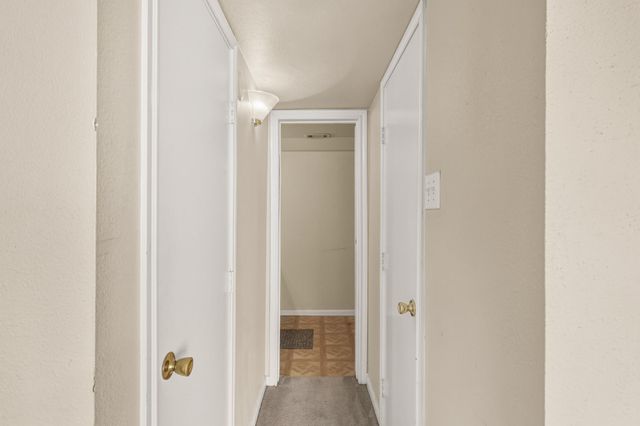 2824 S Bartell Drive 212, Houston, TX 77054