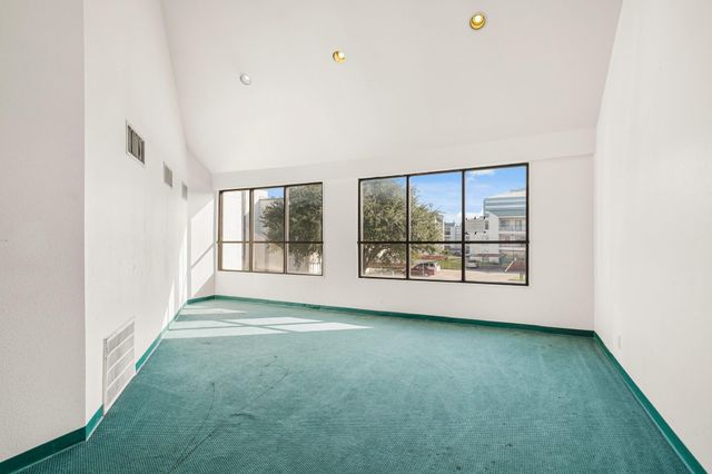 2824 S Bartell Drive 212, Houston, TX 77054