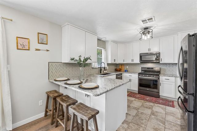 1900 Barryton Road, Oklahoma City, OK 73120