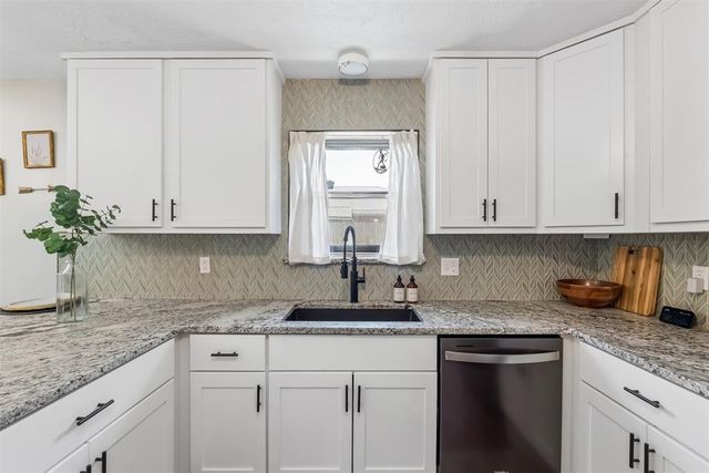 1900 Barryton Road, Oklahoma City, OK 73120