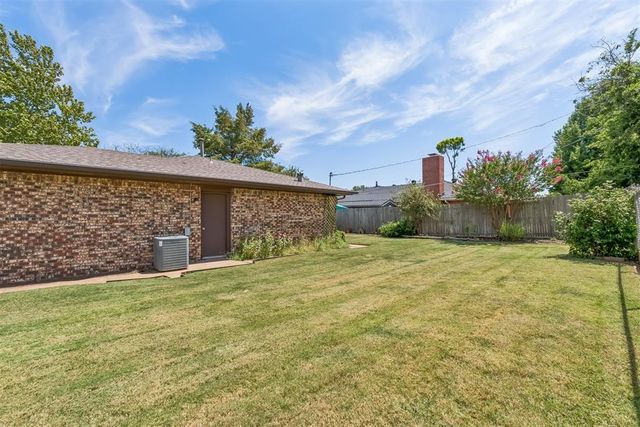 1900 Barryton Road, Oklahoma City, OK 73120