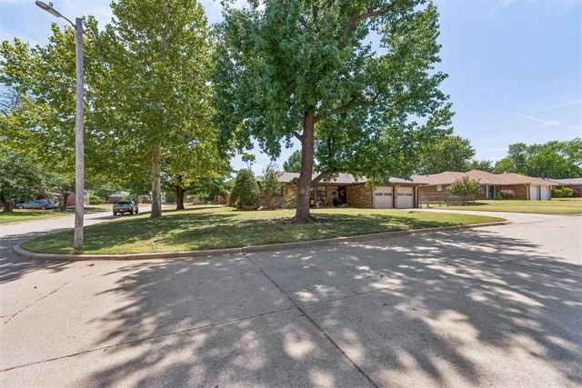 1900 Barryton Road, Oklahoma City, OK 73120
