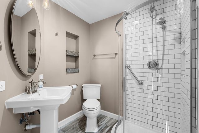 6901 Church Street, Morton Grove, IL 60053