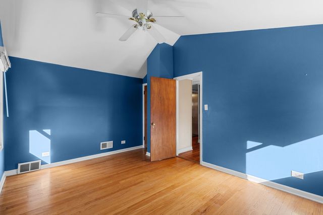 6901 Church Street, Morton Grove, IL 60053