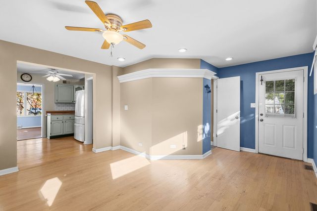 6901 Church Street, Morton Grove, IL 60053