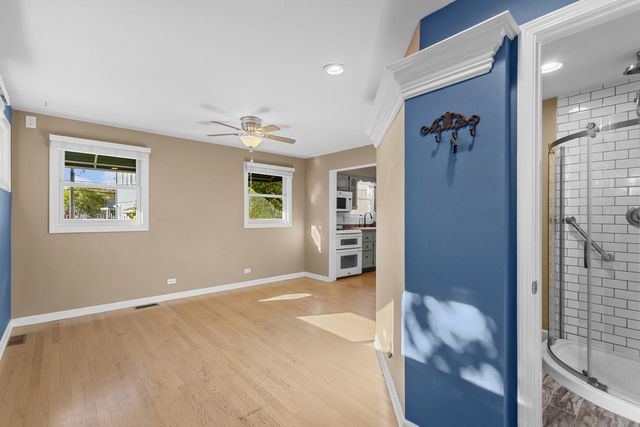 6901 Church Street, Morton Grove, IL 60053