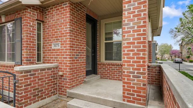 3075 S CREWS HILL COURT CT, West Valley City, UT 84120