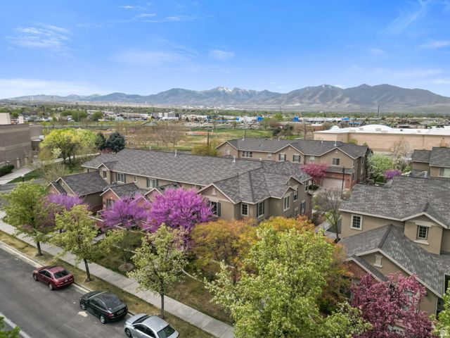 3075 S CREWS HILL COURT CT, West Valley City, UT 84120