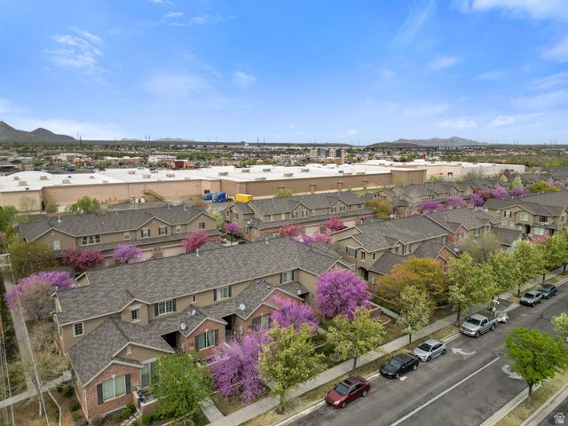 3075 S CREWS HILL COURT CT, West Valley City, UT 84120