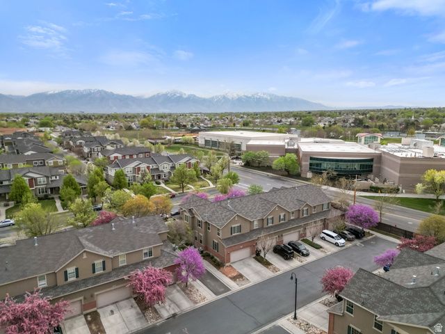 3075 S CREWS HILL COURT CT, West Valley City, UT 84120