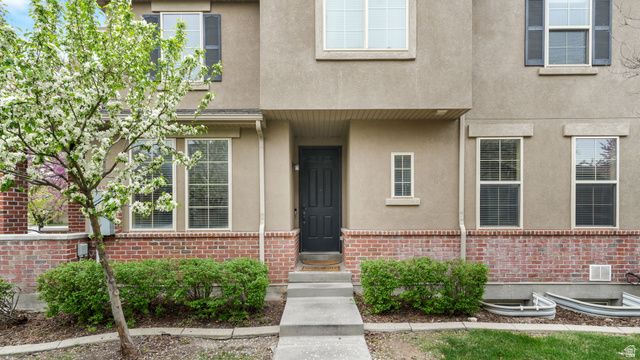 3075 S CREWS HILL COURT CT, West Valley City, UT 84120