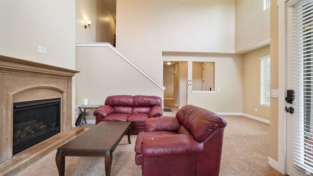 3075 S CREWS HILL COURT CT, West Valley City, UT 84120