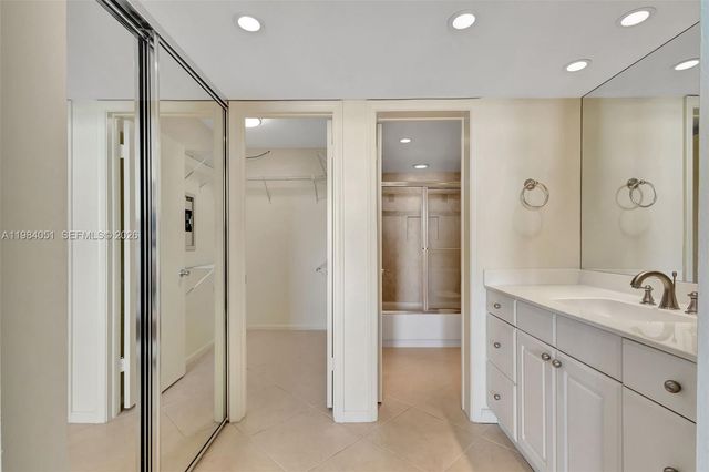 801 Lake Shore Drive 403, Lake Park, FL 33403