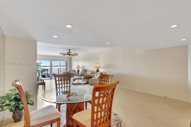 801 Lake Shore Drive 403, Lake Park, FL 33403