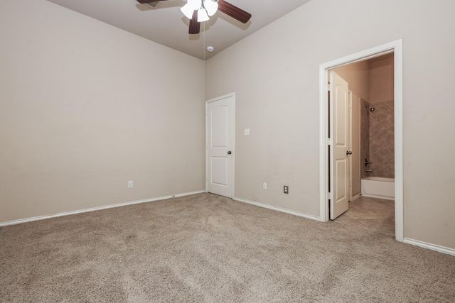 2919 Chalet Knolls Lane, Katy, TX 77494