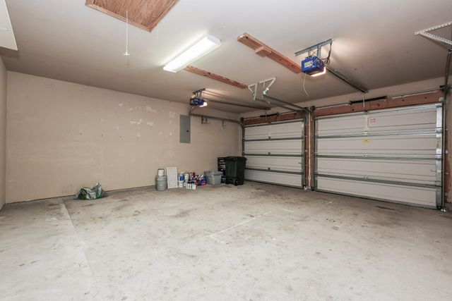 2919 Chalet Knolls Lane, Katy, TX 77494