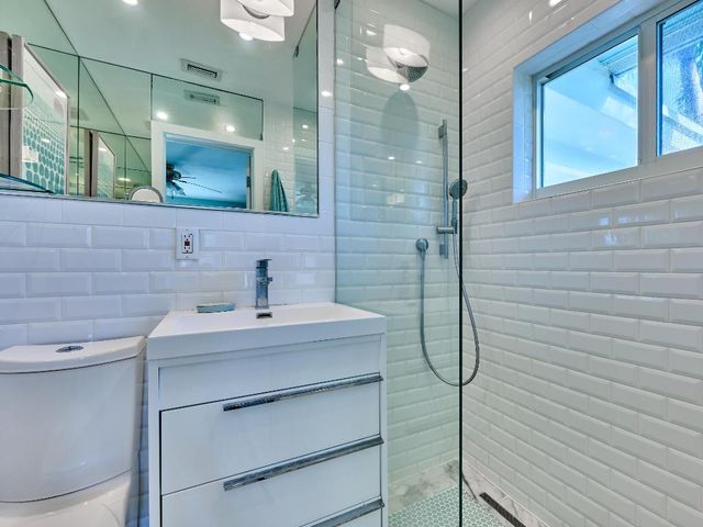 301 NW 3rd Court, Boca Raton, FL 33432