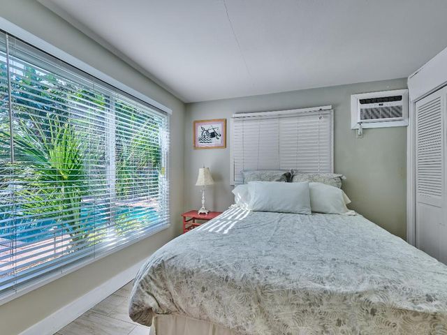 301 NW 3rd Court, Boca Raton, FL 33432