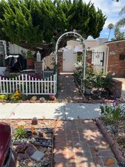 422 Fernleaf, Corona Del Mar, CA 92625