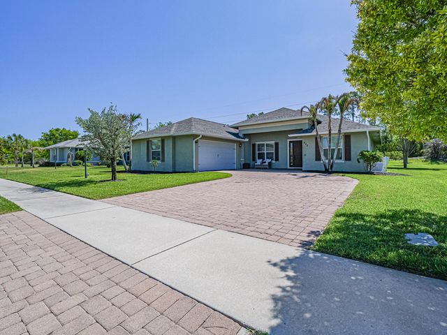 922 Yearling Trail, Sebastian, FL 32958