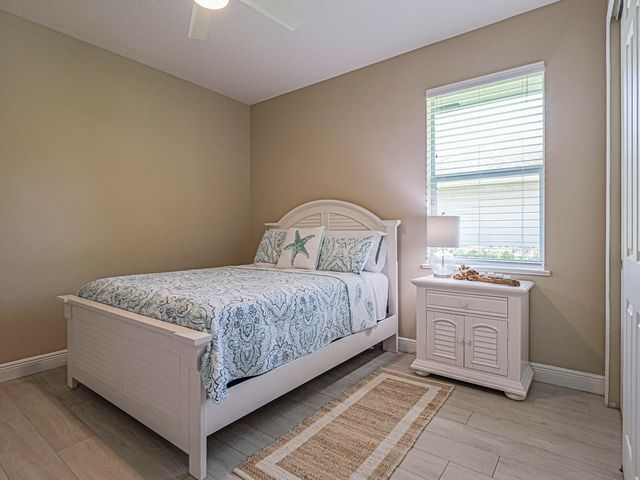 922 Yearling Trail, Sebastian, FL 32958