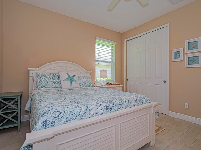 922 Yearling Trail, Sebastian, FL 32958