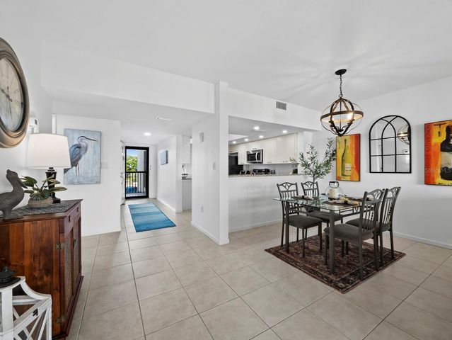 3540 GULF OF MEXICO DRIVE 102, Longboat Key, FL 34228