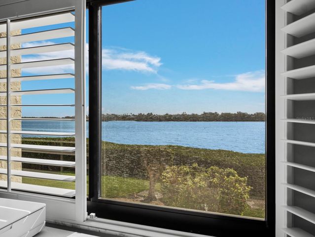 3540 GULF OF MEXICO DRIVE 102, Longboat Key, FL 34228