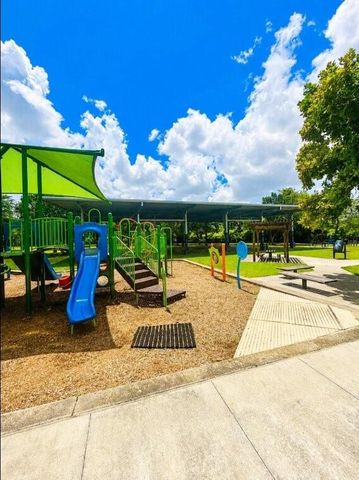 6018 Collingsworth Street 1, Houston, TX 77026