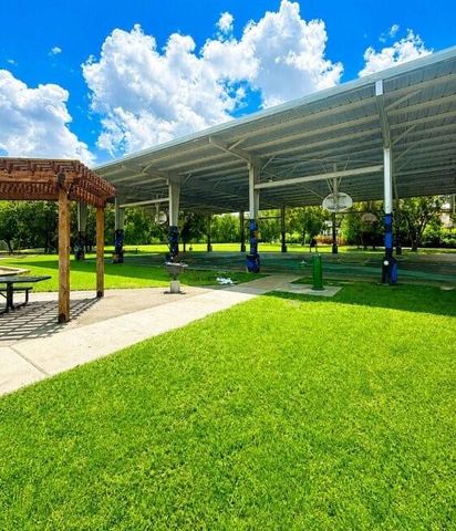 6018 Collingsworth Street 1, Houston, TX 77026
