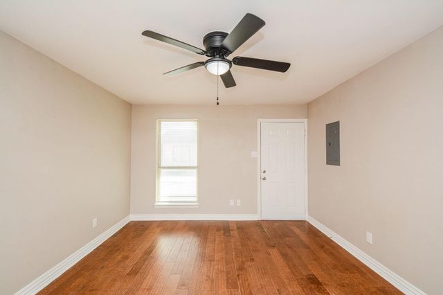 6018 Collingsworth Street 1, Houston, TX 77026