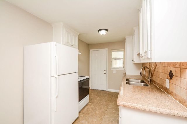 6018 Collingsworth Street 1, Houston, TX 77026