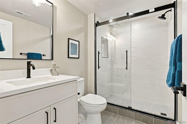 3051 Oak Street, Denver, CO 80215