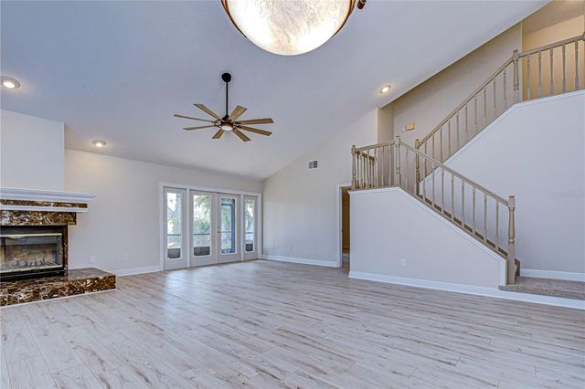 8756 HAMPDEN DRIVE, Tampa, FL 33626