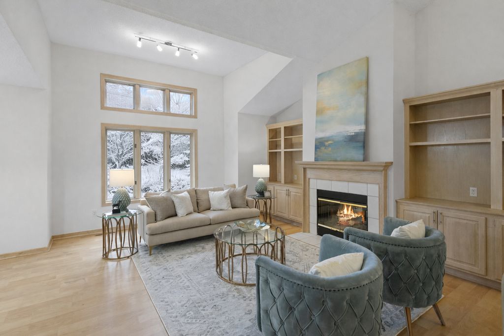 2260 Sherwood Court, Minnetonka, MN 55305