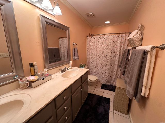 1242 St. Augustine Blvd, Trumann, AR 72472