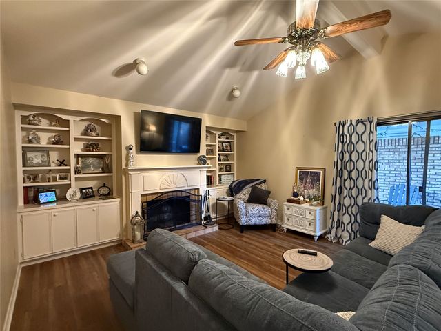 411 Teak Drive, Shreveport, LA 71115