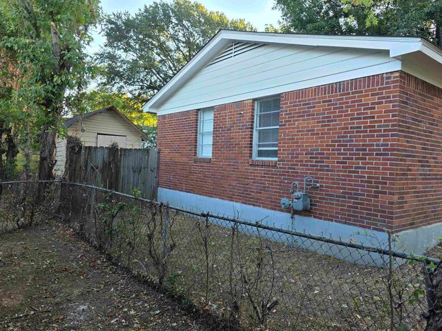 2282 ARLENE AVE, Memphis, TN 38127
