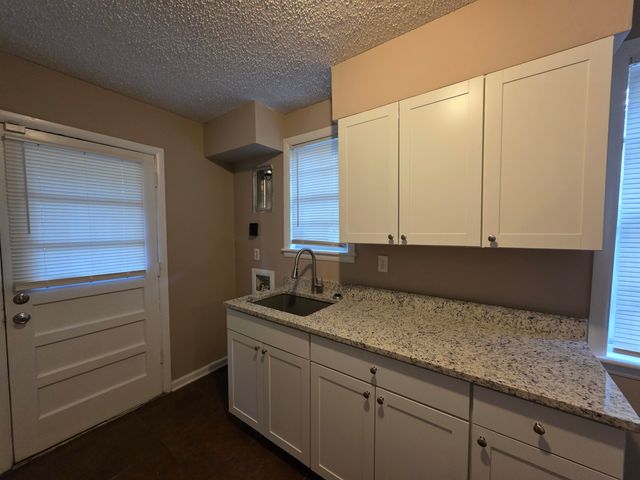 2282 ARLENE AVE, Memphis, TN 38127