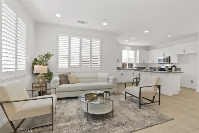 27 Linden, Temple City, CA 91780
