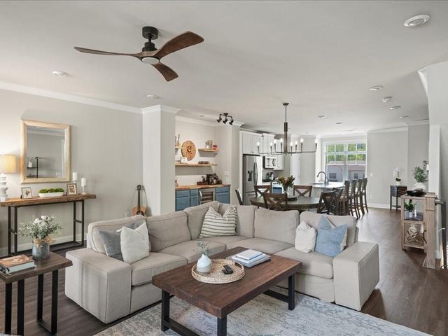 3862 Firewood Lane 110, Suwanee, GA 30024